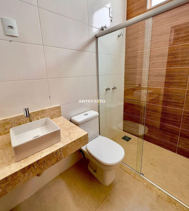 Imagem Casa com 2 Quartos à Venda, 118 m²
