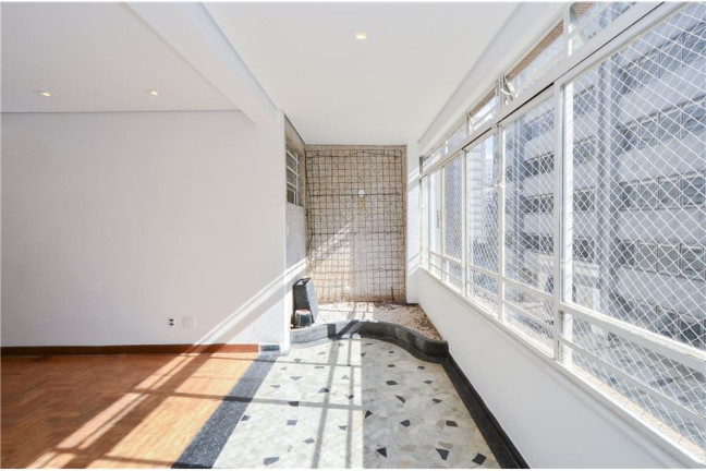 Imagem Apartamento com 3 Quartos à Venda, 188 m² em Cerqueira César - São Paulo Imagem Apartamento com 3 Quartos à Venda, 188 m² em Cerqueira César - São Paulo