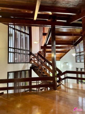 Imagem Casa com 4 Quartos à Venda, 340 m² em Cacupé - Florianópolis Imagem Casa com 4 Quartos à Venda, 340 m² em Cacupé - Florianópolis