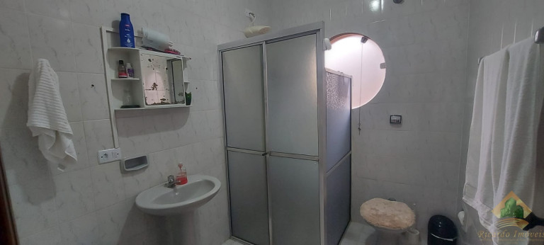 Imagem Sobrado com 2 Quartos à Venda, 340 m² em Itaguá - Ubatuba Imagem Sobrado com 2 Quartos à Venda, 340 m² em Itaguá - Ubatuba