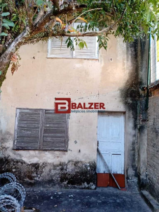 Imagem Casa com 5 Quartos à Venda, 196 m² em Centro - Florianópolis