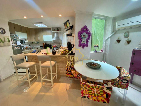 Imagem Casa com 3 Quartos à Venda, 113 m² em Ponta Da Praia - Santos Imagem Casa com 3 Quartos à Venda, 113 m² em Ponta Da Praia - Santos