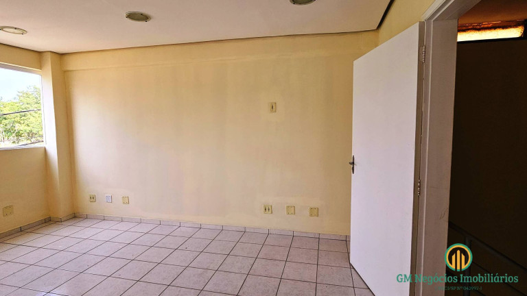 Imagem Galpão para Alugar, 675 m² em Votuparim - Santana De Parnaíba Imagem Galpão para Alugar, 675 m² em Votuparim - Santana De Parnaíba