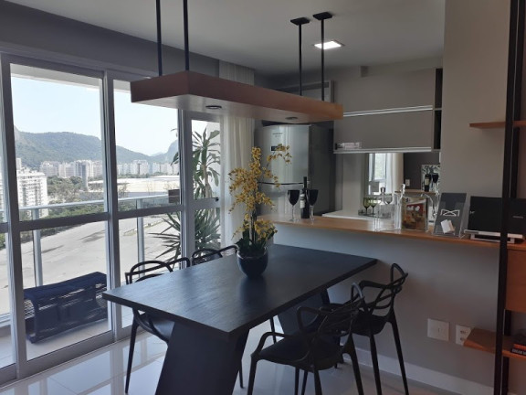 Imagem Apartamento com 2 Quartos à Venda, 79 m²