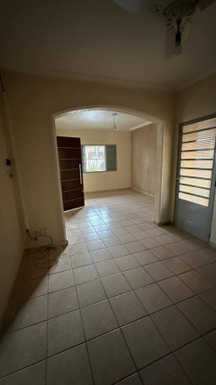 Imagem Casa com 3 Quartos à Venda, em Cuiabá Imagem Casa com 3 Quartos à Venda, em Cuiabá