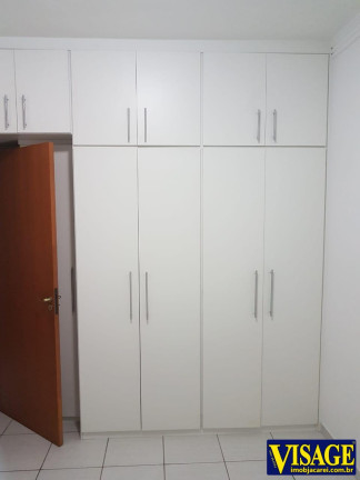 Imagem Apartamento com 2 Quartos à Venda,  em Jd. Das Industrias - Jacareí