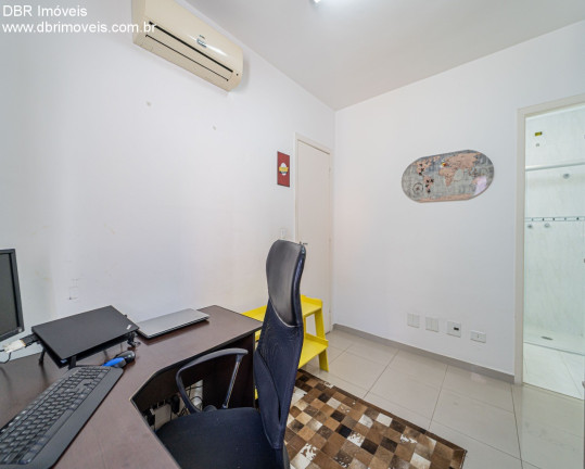 Imagem Casa com 3 Quartos à Venda, 190 m² em Parque Jabaquara - Sao Paulo Imagem Casa com 3 Quartos à Venda, 190 m² em Parque Jabaquara - Sao Paulo