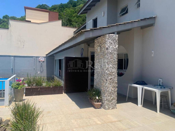 Imagem Casa com 3 Quartos à Venda, 348 m² em Praia Dos Amores - Balneário Camboriú