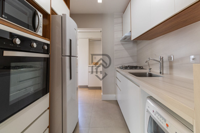 Apartamento com 2 Quartos à Venda, 76 m² em Moema - São Paulo
