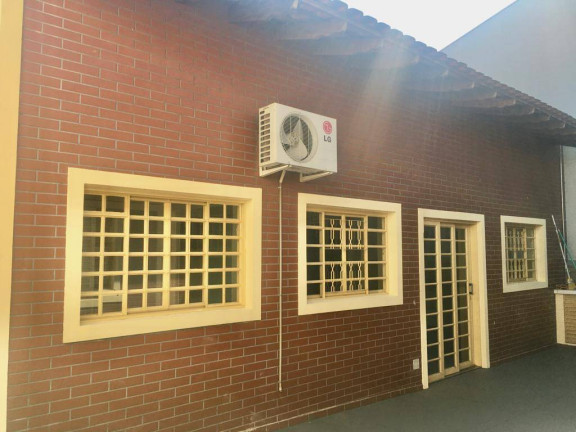 Imagem Casa com 3 Quartos à Venda,  em Bauru