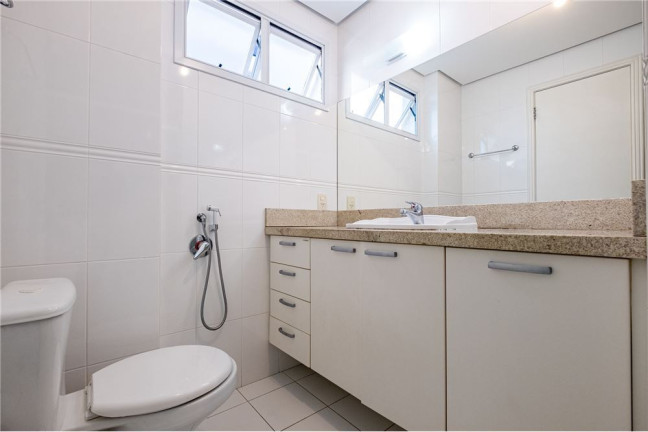 Imagem Imóvel com 4 Quartos à Venda,  em Itacorubi - Florianópolis