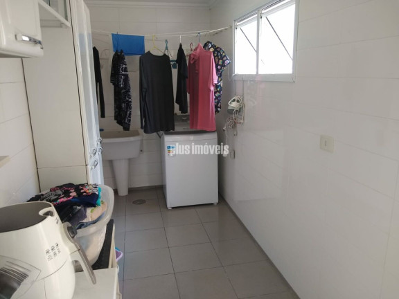 Imagem Casa com 4 Quartos à Venda, 242 m² em Jardim Prudência - São Paulo Imagem Casa com 4 Quartos à Venda, 242 m² em Jardim Prudência - São Paulo