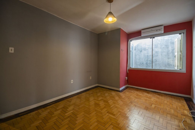 Imagem Imóvel com 3 Quartos à Venda, 88 m² em Bom Fim - Porto Alegre Imagem Imóvel com 3 Quartos à Venda, 88 m² em Bom Fim - Porto Alegre