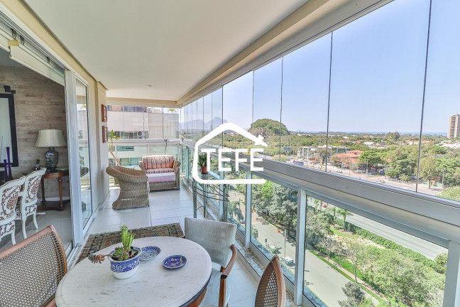 Imagem Cobertura com 4 Quartos à Venda, 318 m² em Barra Da Tijuca - Rio De Janeiro Imagem Cobertura com 4 Quartos à Venda, 318 m² em Barra Da Tijuca - Rio De Janeiro