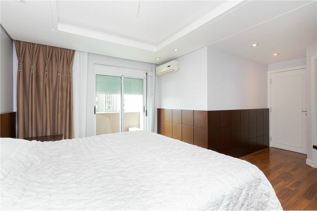 Imagem Apartamento com 4 Quartos à Venda, 297 m² em água Verde - Curitiba