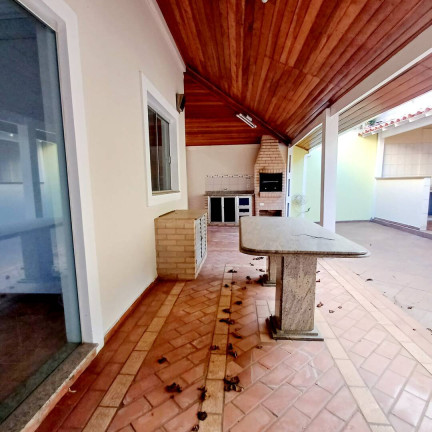 Imagem Casa com 3 Quartos à Venda, 235 m² em São João Da Boa Vista