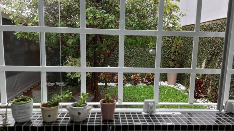 Imagem Casa com 3 Quartos à Venda, 330 m² em Vila Pires - Santo André