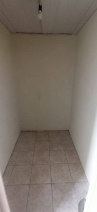 Imagem Casa com 2 Quartos à Venda,  em Cecap - Taubaté