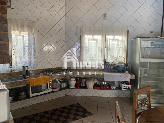 Imagem Casa com 5 Quartos à Venda, 190 m² em Horto Florestal - Ubatuba Imagem Casa com 5 Quartos à Venda, 190 m² em Horto Florestal - Ubatuba
