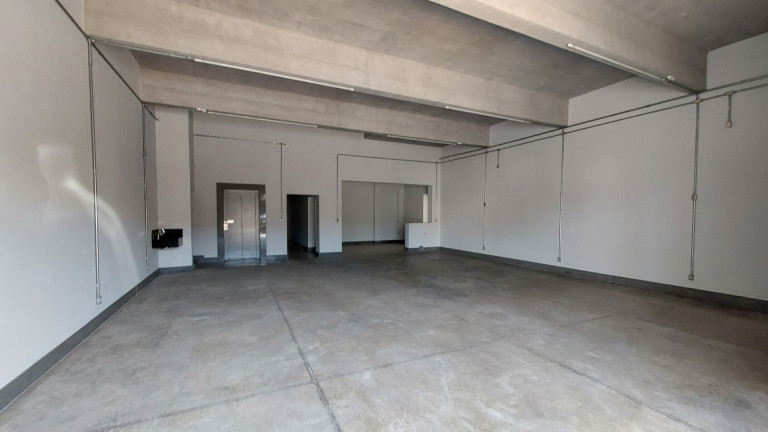 Casa para Alugar, 720 m² em Jardim Girassol - Americana
