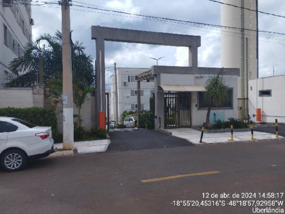 Apartamento com 2 Quartos à Venda, 41 m² em Chacaras Tubalina E Quartel - Uberlandia