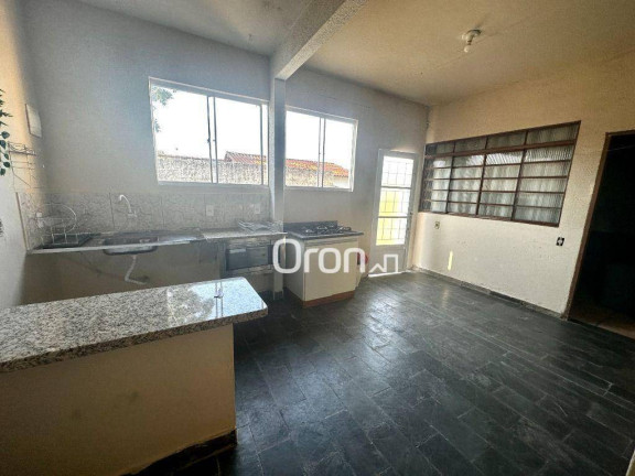 Imagem Sobrado com 3 Quartos à Venda, 306 m² em Vila Morais - Goiânia