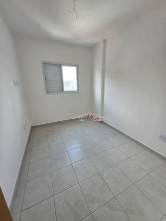 Imagem Apartamento com 2 Quartos à Venda, 61 m² em Mirim - Praia Grande