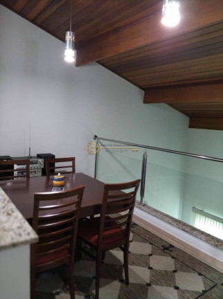 Imagem Sobrado com 3 Quartos à Venda, 315 m² em Vila Pires - Santo André Imagem Sobrado com 3 Quartos à Venda, 315 m² em Vila Pires - Santo André