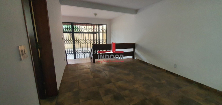 Imagem Casa com 4 Quartos para Alugar, 400 m² em água Fria - São Paulo