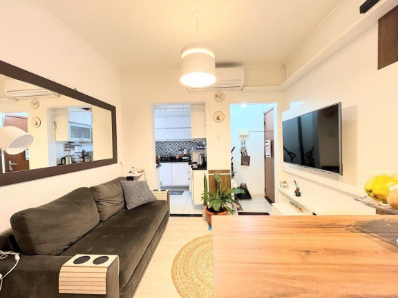 Imagem Imóvel com 1 Quarto à Venda,  em Petrópolis - Porto Alegre