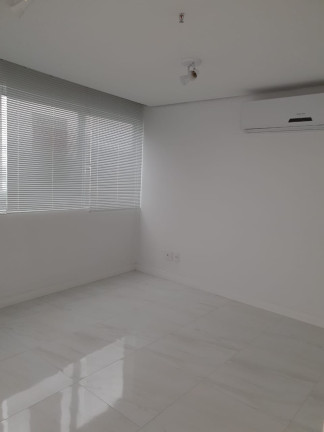 Imagem Sala Comercial à Venda, 38 m² em Medianeira - Caxias Do Sul Imagem Sala Comercial à Venda, 38 m² em Medianeira - Caxias Do Sul