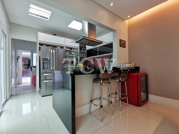 Imagem Casa com 3 Quartos à Venda, 180 m² em Aclimação - São Paulo