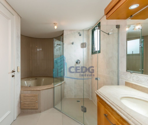 Imagem Apartamento com 3 Quartos à Venda, 149 m² em Centro - Curitiba