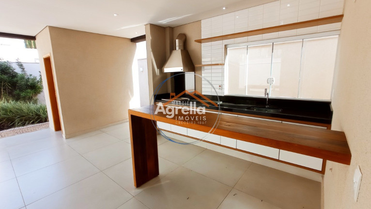 Imagem Imóvel com 3 Quartos à Venda, 263 m² em Condomínio Residencial Dos Jequitibás - Mogi Mirim Imagem Imóvel com 3 Quartos à Venda, 263 m² em Condomínio Residencial Dos Jequitibás - Mogi Mirim