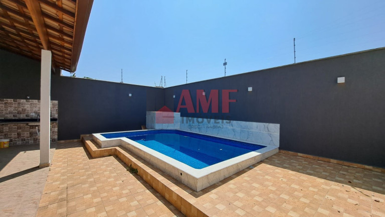Imagem Casa com 3 Quartos à Venda, 126 m² em Baln. Gaivota - Itanhaém Imagem Casa com 3 Quartos à Venda, 126 m² em Baln. Gaivota - Itanhaém
