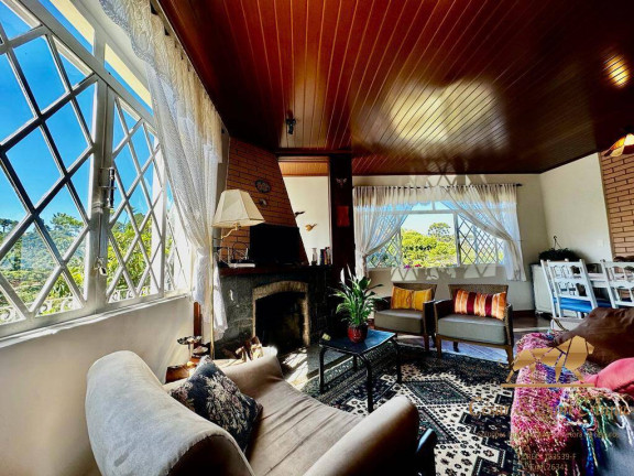 Imagem Casa de Condomínio com 4 Quartos à Venda, 1.350 m² em Vale Encantado - Campos Do Jordão