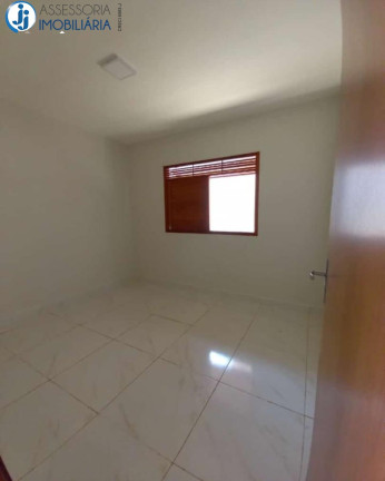 Imagem Casa com 2 Quartos para Alugar ou Temporada, 72 m² em Santa Tereza - Parnamirim