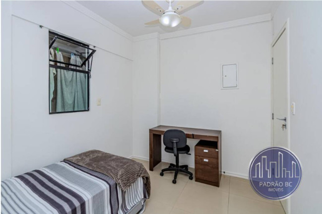 Imagem Apartamento com 3 Quartos para Alugar, 100 m² em Centro - Balneário Camboriú Imagem Apartamento com 3 Quartos para Alugar, 100 m² em Centro - Balneário Camboriú