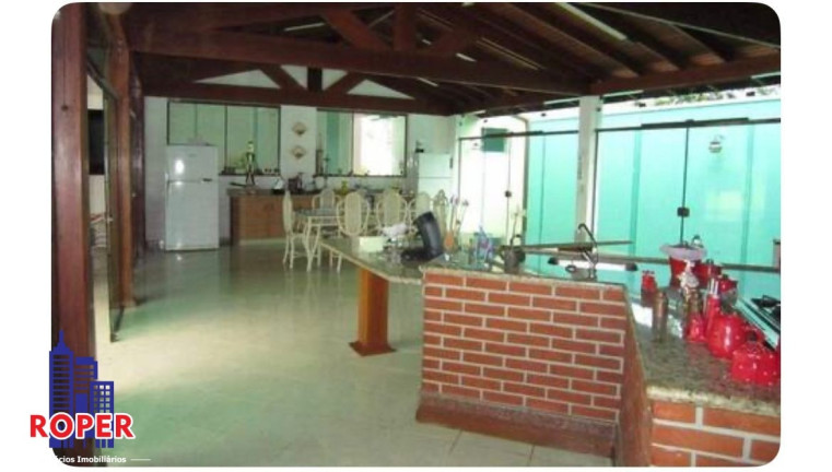 Foto do imóvel Casa com 7 Quartos à Venda, 500 m² em São Lourenço - Bertioga