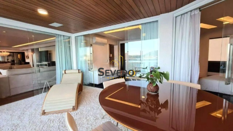Imagem Apartamento com 4 Quartos à Venda, 475 m² em Ingá - Niterói