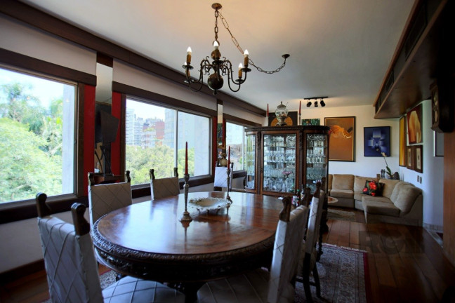 Imagem Cobertura com 3 Quartos à Venda, 512 m² em Moinhos De Vento - Porto Alegre Imagem Cobertura com 3 Quartos à Venda, 512 m² em Moinhos De Vento - Porto Alegre