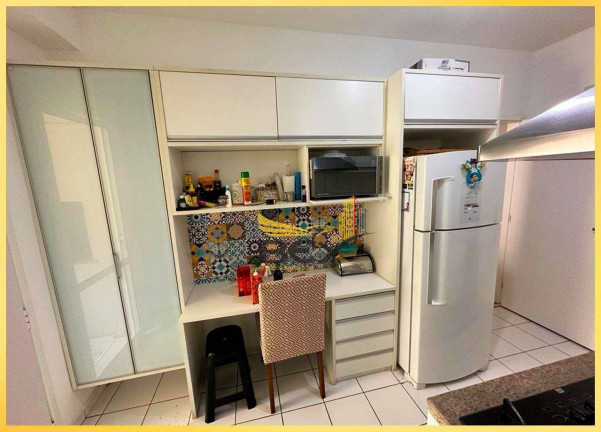 Imagem Apartamento com 3 Quartos à Venda, 94 m² em Jardim Tupanci - Barueri