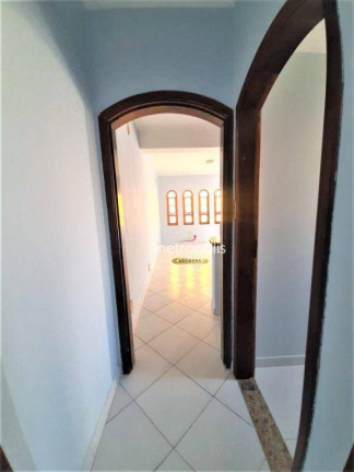 Imagem Sobrado com 2 Quartos à Venda, 151 m² em Campestre - Santo André