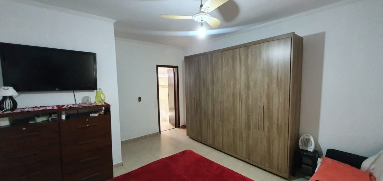 Imagem Casa com 3 Quartos à Venda, 267 m² em Parque Vista Alegre - Bauru