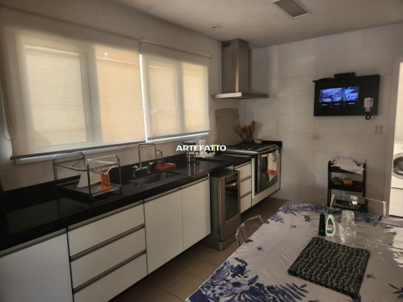 Casa com 4 Quartos à Venda, 387 m² em Interlagos - São Paulo