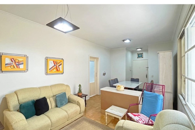 Imagem Apartamento com 3 Quartos à Venda, 100 m² em São João - Porto Alegre