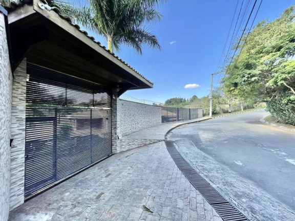 Imagem Casa com 5 Quartos à Venda,  em Jardim Ana Estela - Carapicuíba