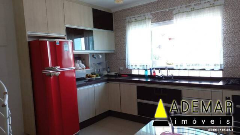 Imagem Casa com 2 Quartos à Venda, 200 m² em Conceição - Diadema