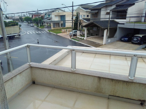 Imagem Casa de Condomínio com 3 Quartos à Venda, 210 m² em Piracangaguá - Taubaté