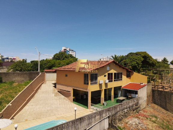 Imagem Casa com 4 Quartos à Venda, 400 m² em Centro - Guarapari